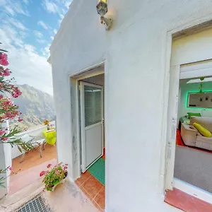Landhuis Sweet, Masca